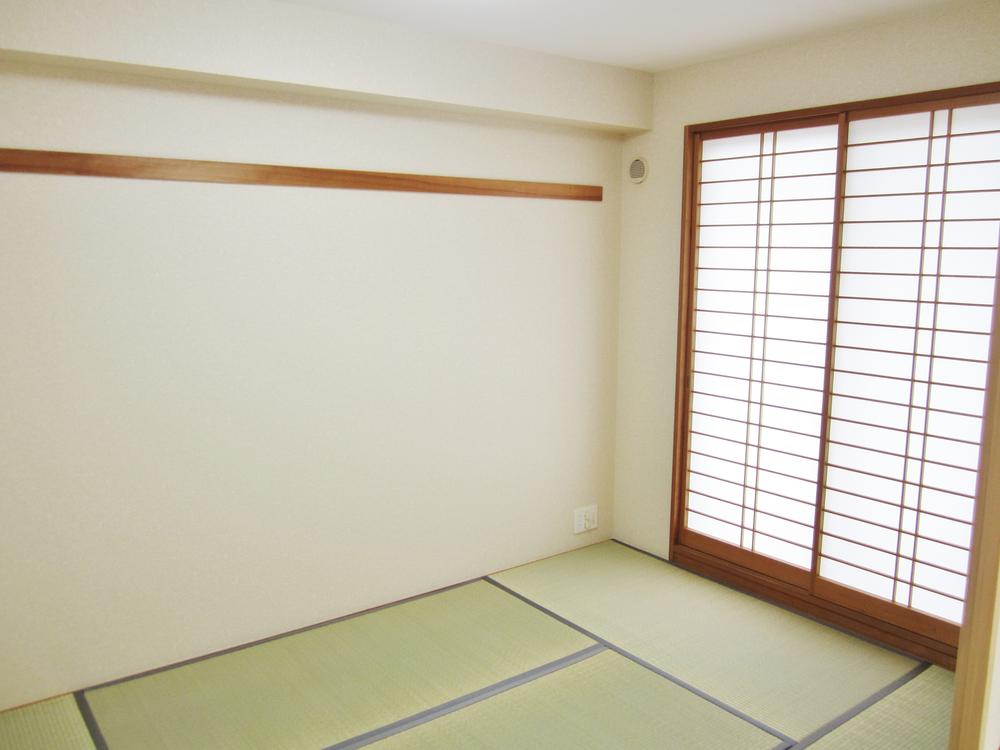 Non-living room. Japanese-style room about 5.9 quires