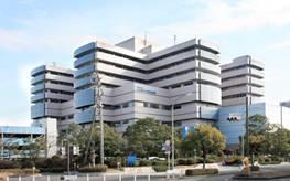 Hospital. Yokohama City University 5300m wheel 8 minutes to the University Hospital