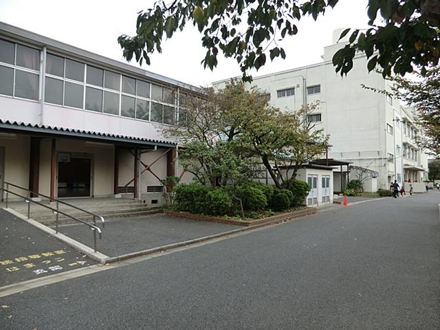 Primary school. Yokohama Municipal Yokodai 850m until the second elementary school