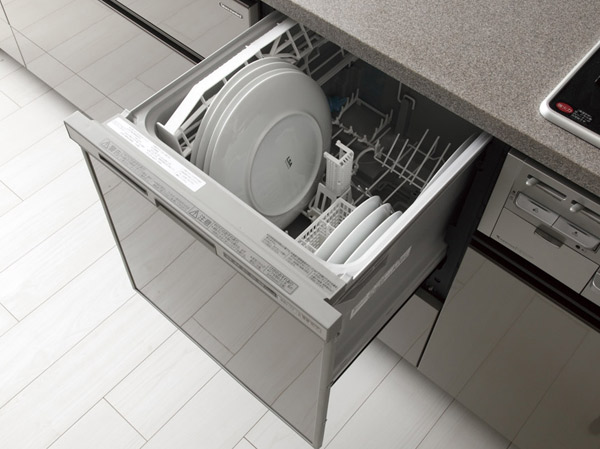 Kitchen.  [Dishwasher] Standard equipped with a water-saving effect is also high dishwasher compared to hand washing.