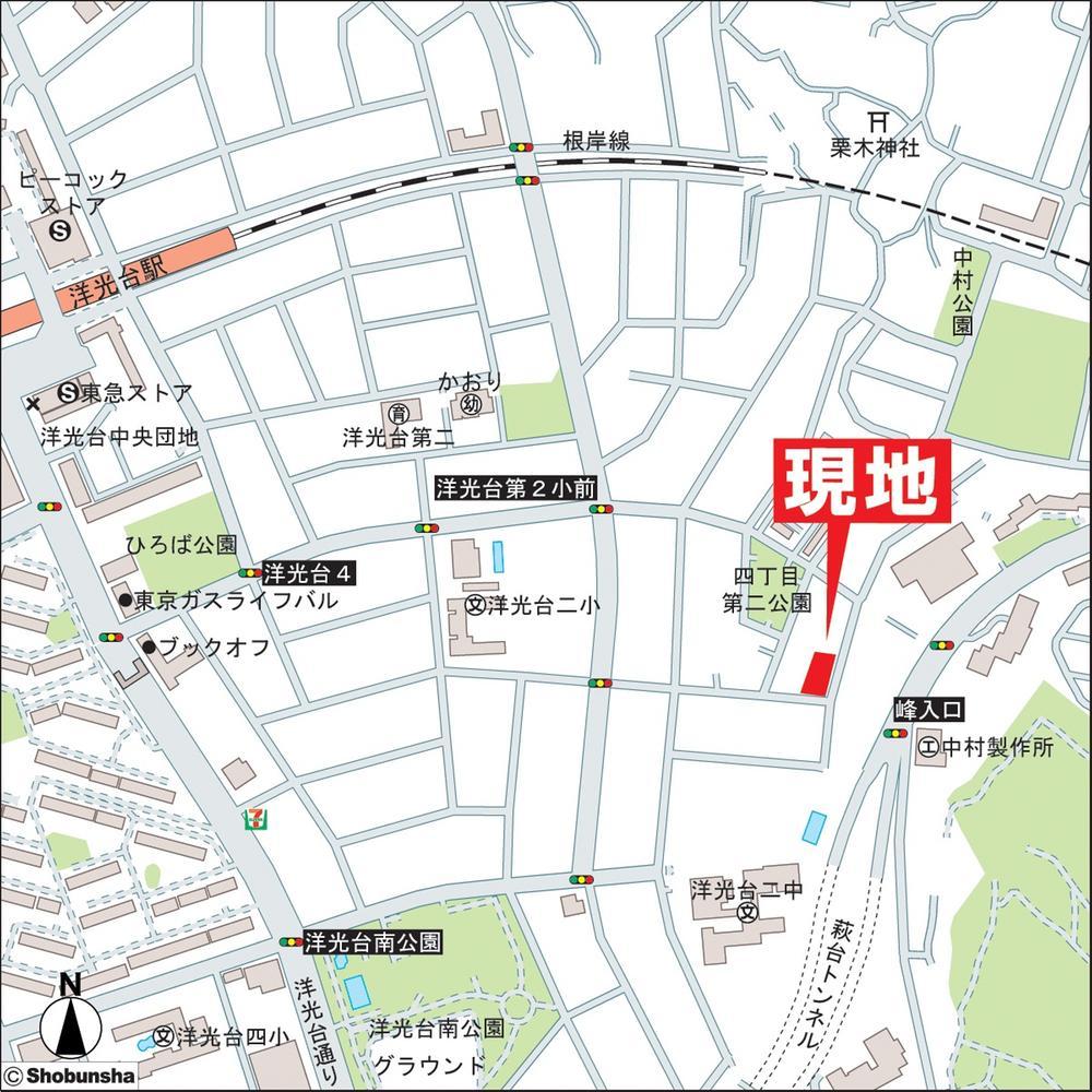 Local guide map. Station 10-minute walk