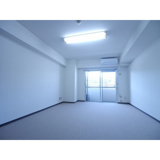 Yokohama, Kanagawa Prefecture Isogo-ku, Higashi