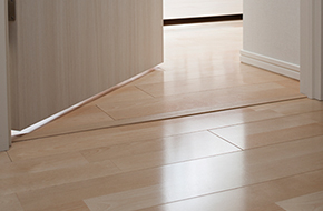 Other.  [Flat Floor] Stumbling to prevent accidents caused by, Eliminate the floor level difference of each room from the hallway. Friendly specifications from the elderly to children.