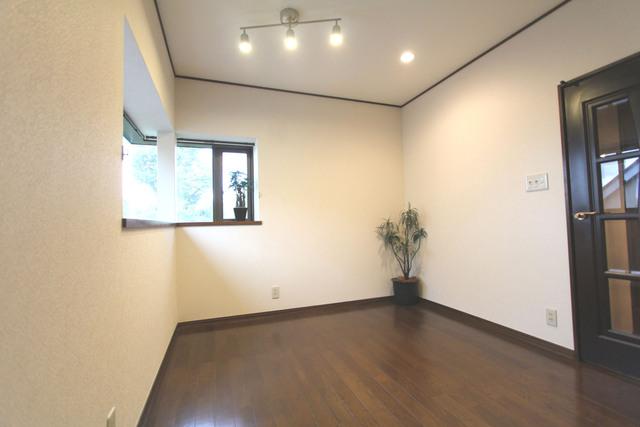Non-living room