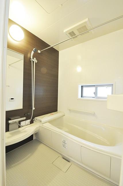Same specifications photo (bathroom). System bus construction cases (Same specifications Construction cases) It contains some options