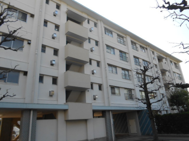 Building appearance. appearance