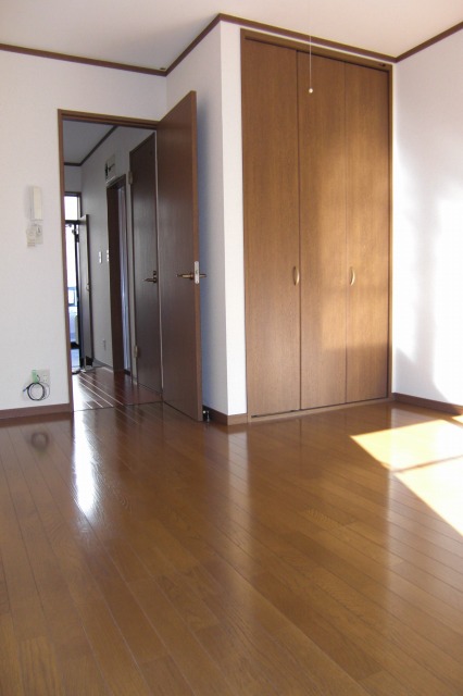 Living and room