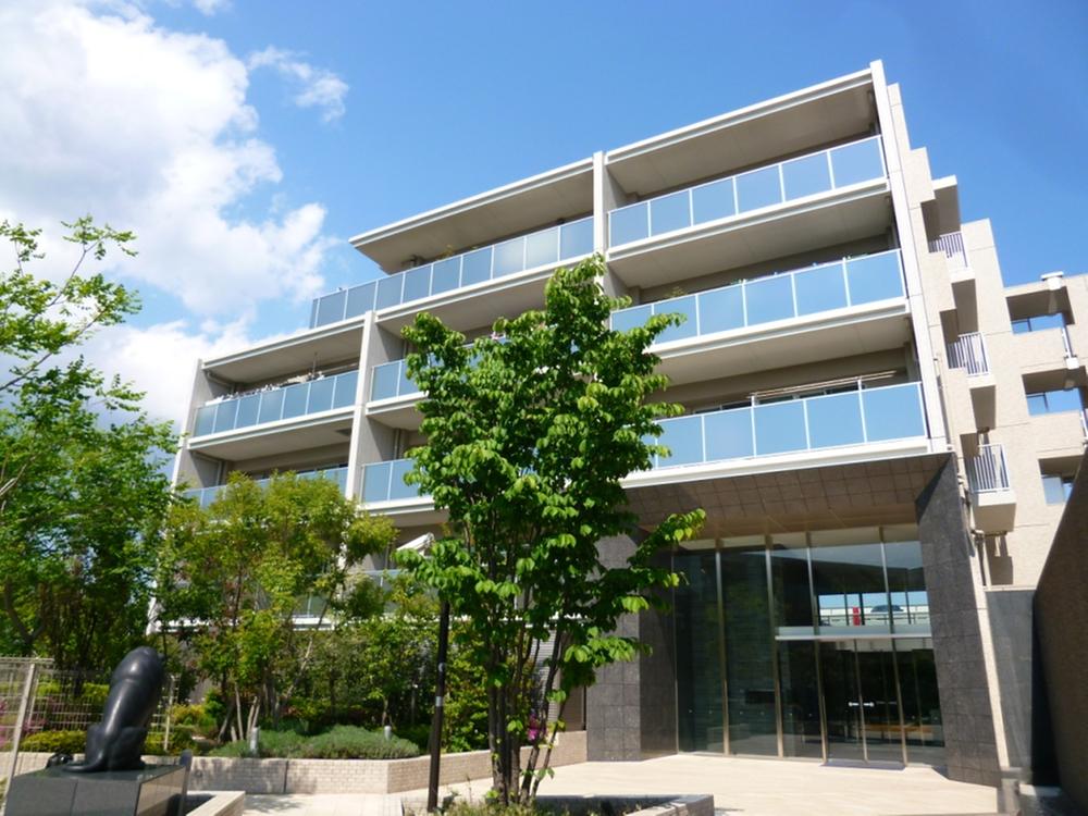 Local appearance photo. Local (August 2013) Shooting