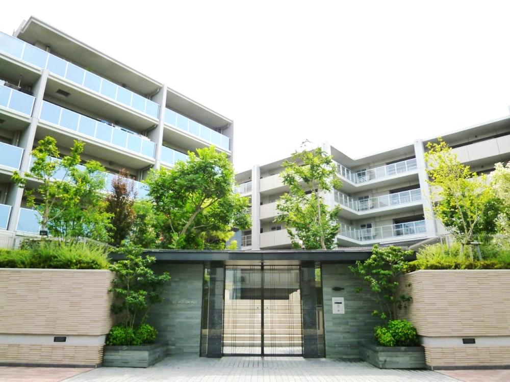 Local appearance photo. Local (August 2013) Shooting