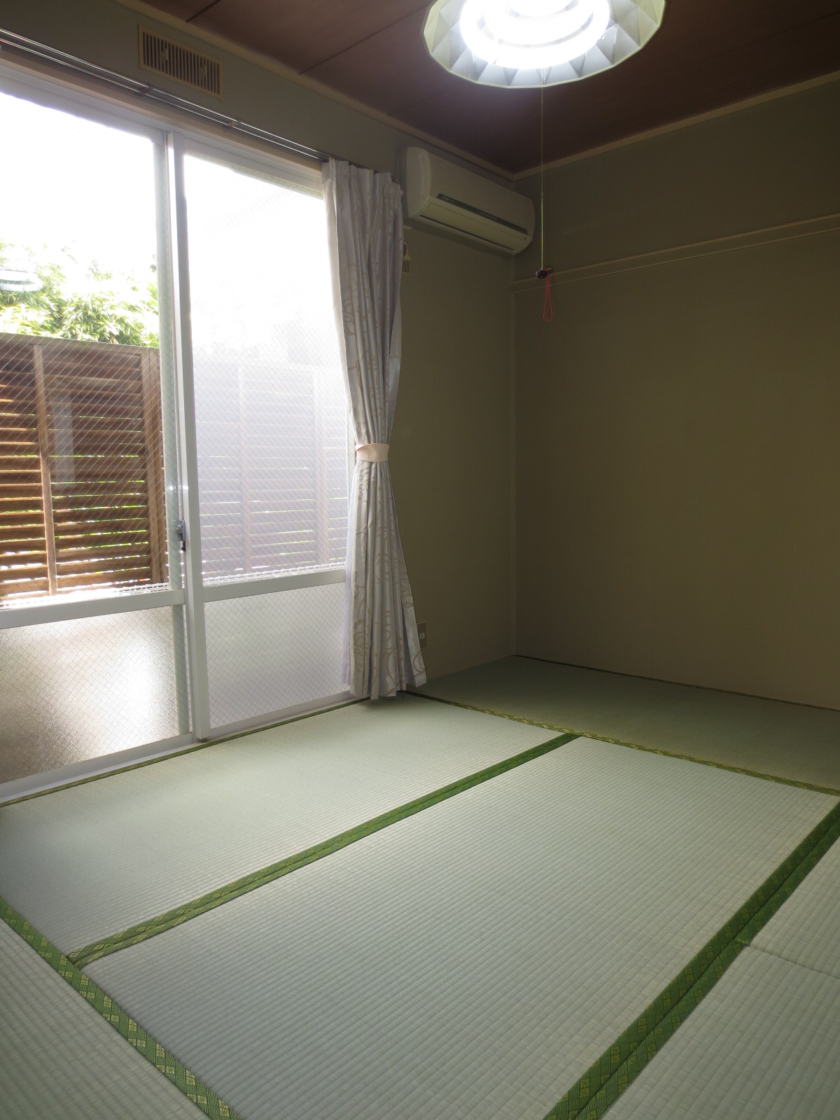 Living and room