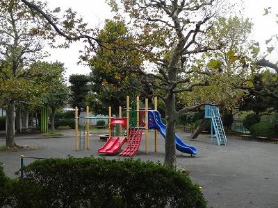 park. A children's playground in the 100m Okamura park to the park