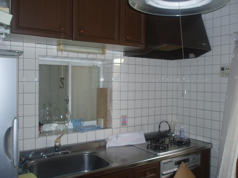 Kitchen. Indoor (September 2013) Shooting