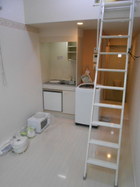 Other room space. White flooring