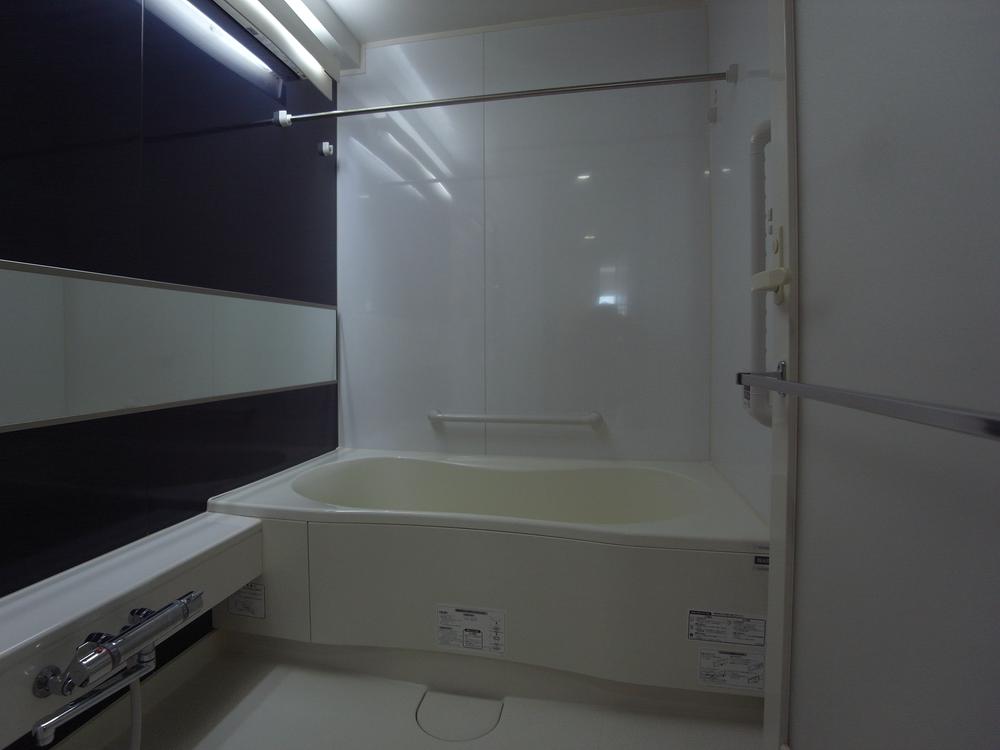 Bathroom. Bathroom (12 May 2013) Shooting