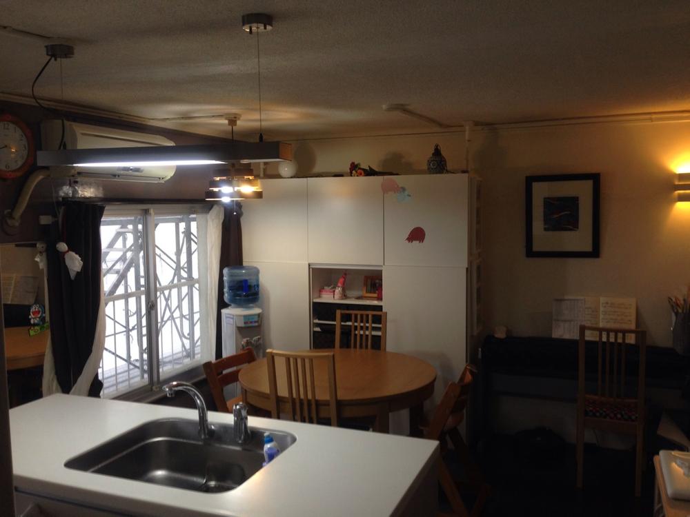 Living. Indoor (10 May 2013) Shooting