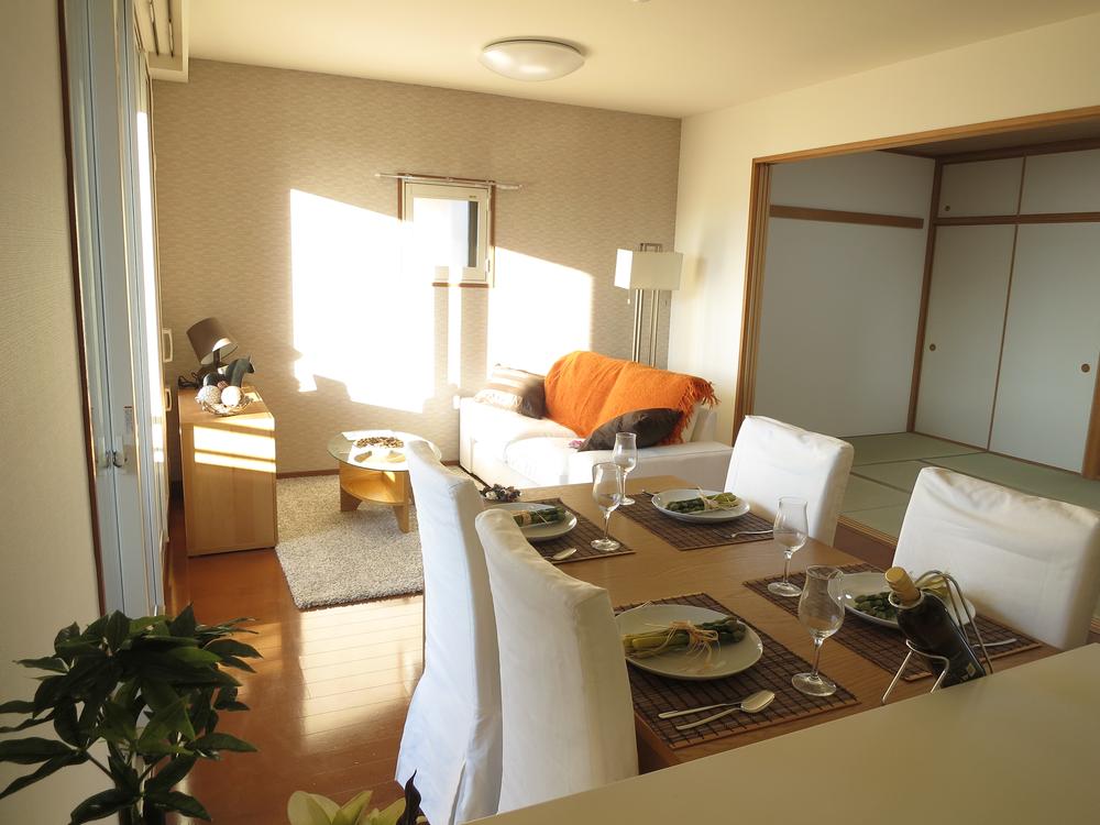 Living.  ☆ living ☆ Wide space of Japanese and Tsuzukiai