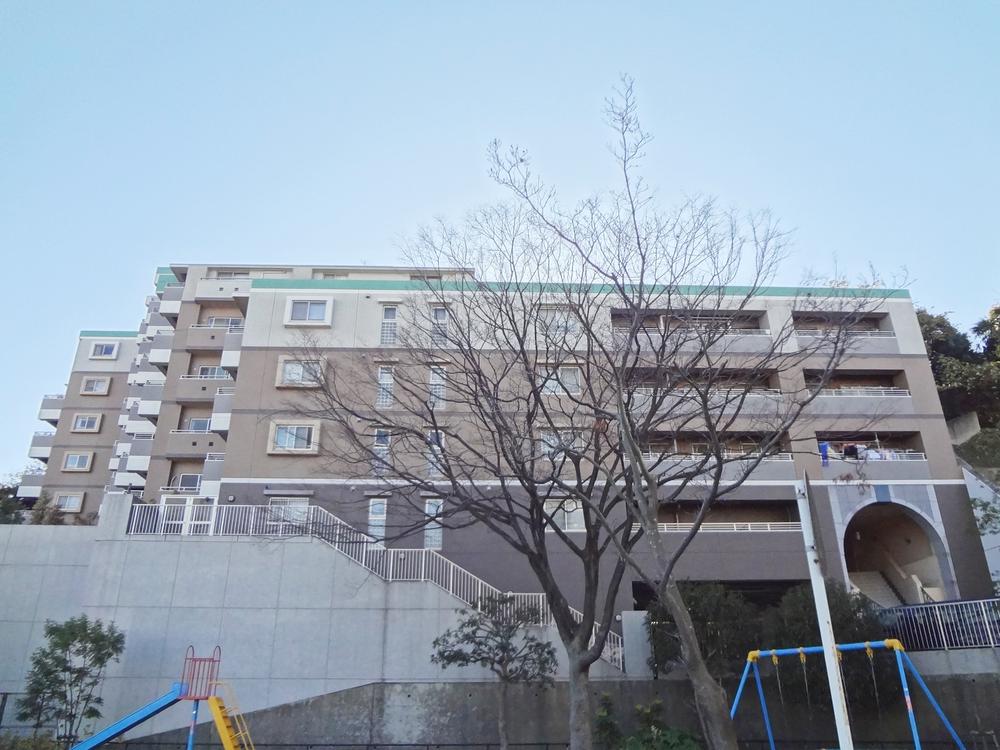 Local appearance photo. Local (12 May 2013) Shooting