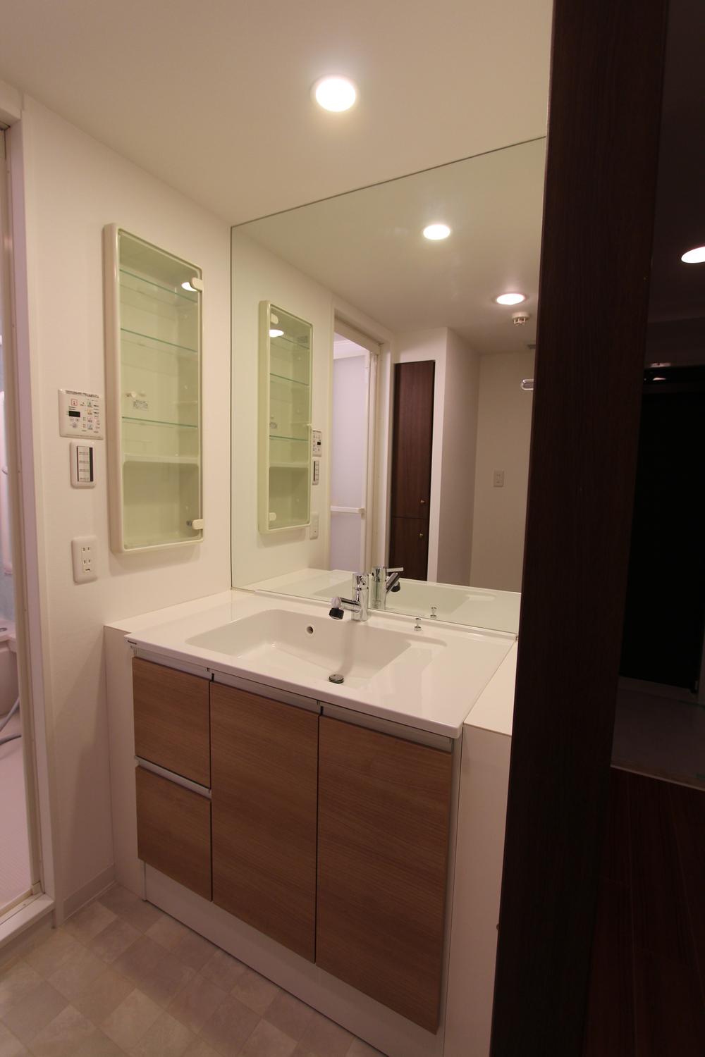 Yokohama, Kanagawa Prefecture Isogo-ku Tanaka 2