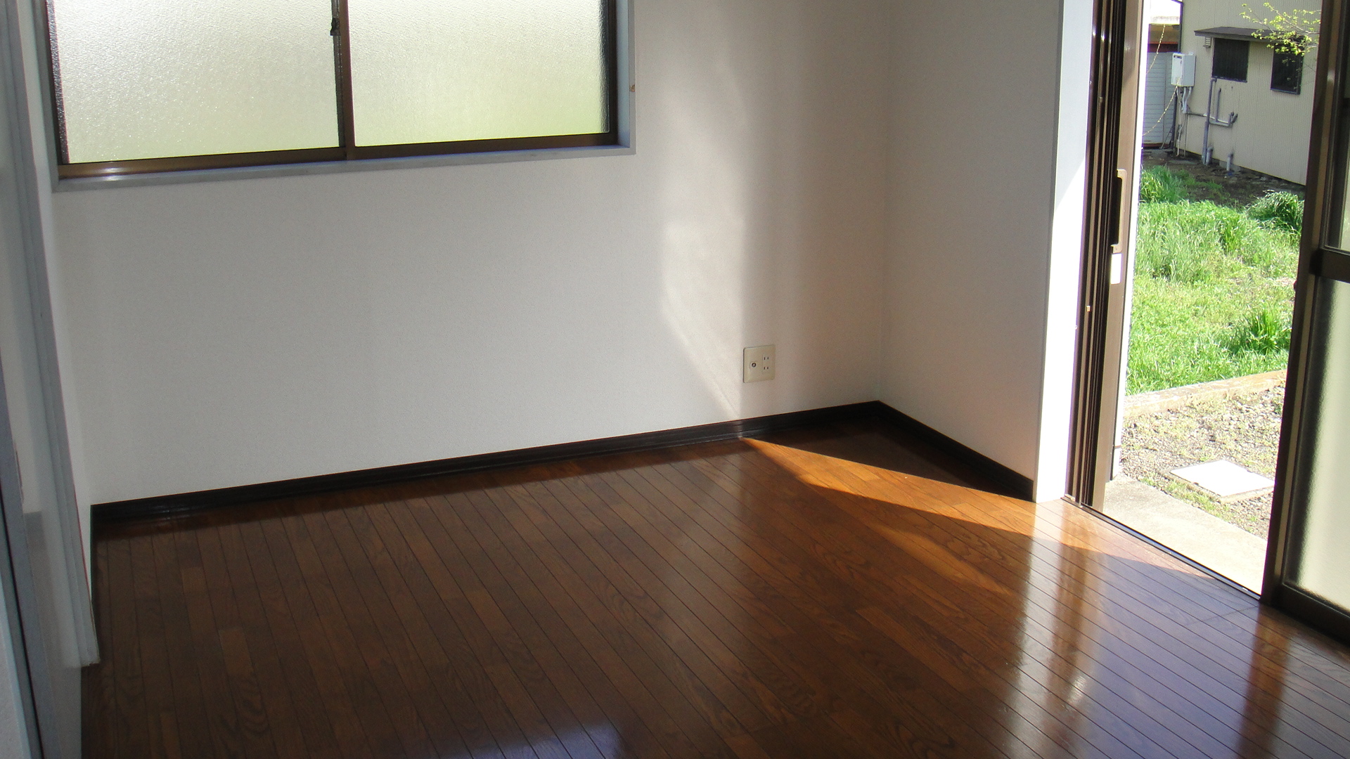 Living and room