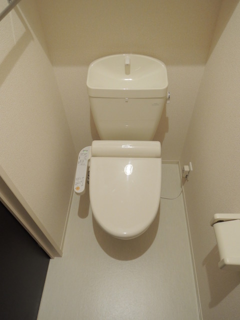 Toilet. ◇ warm water washing toilet seat ◇