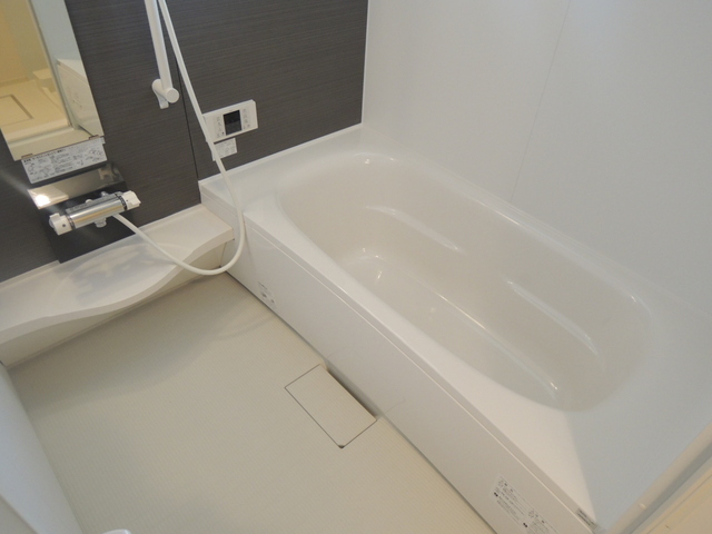 Bath. ◇ Hitotsubo bathroom ◇