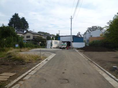 Local photos, including front road. Is a land to be able to spend freely ☆