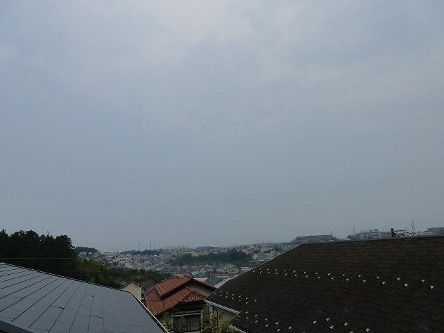 View photos from the dwelling unit. Local (August 13, 2013) Shooting