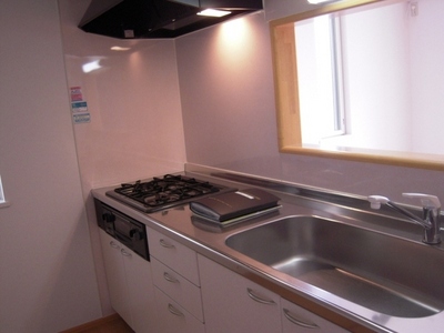 Kitchen. ※ A photo of the inverted type of room we use as a reference.