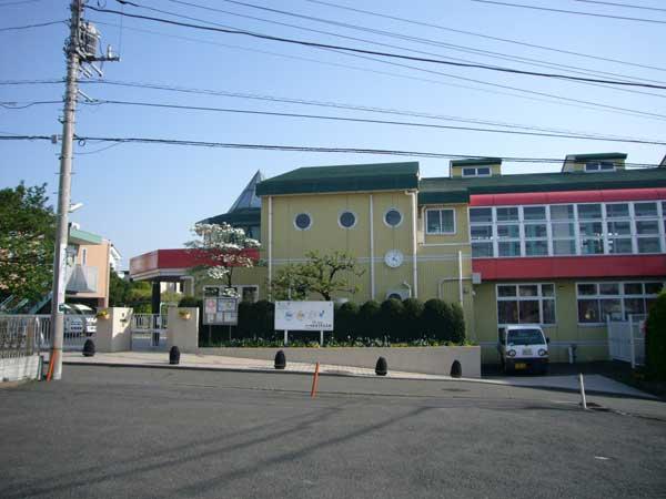 kindergarten ・ Nursery. A 4-minute walk Izumi kindergarten