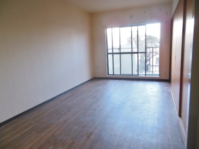 Other room space