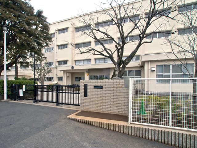 Primary school. 200m to Yokohama City Tatsunaka Wada Elementary School