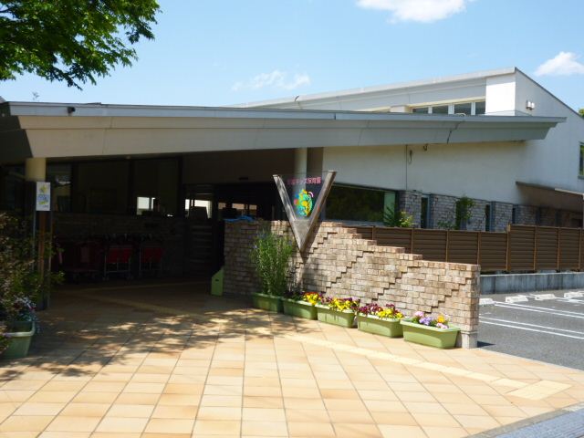 kindergarten ・ Nursery. Ryoke Kids nursery school (kindergarten ・ 980m to the nursery)