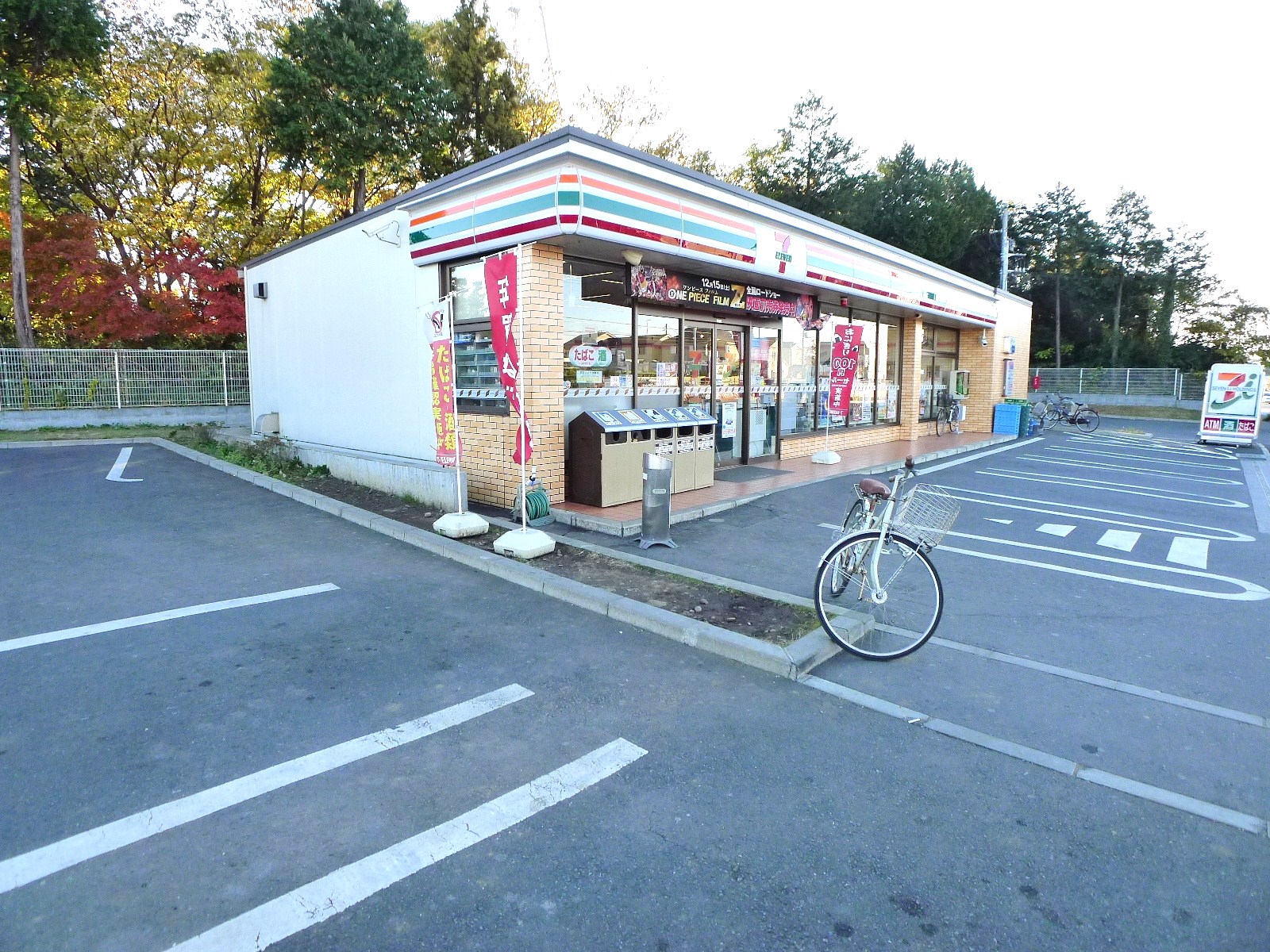 Convenience store. seven Eleven Shimoiida Station Maeten's up (convenience store) 750m
