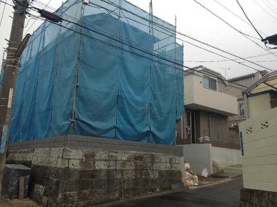 Local appearance photo. ■ local