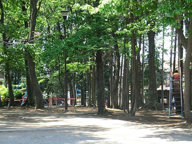 park. Omoikkiri play is likely the child in the 680m rich natural park to the bottom Izumi Park