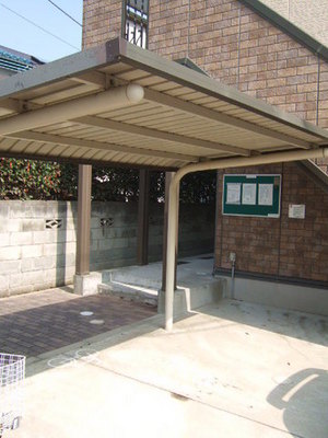 Parking lot. ☆ Bicycle-parking space ☆