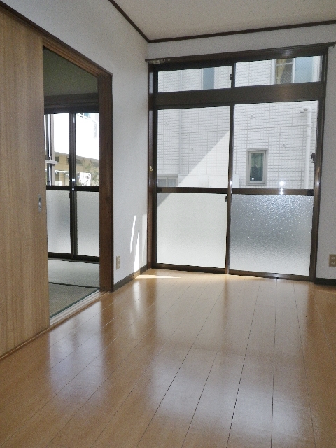 Living and room