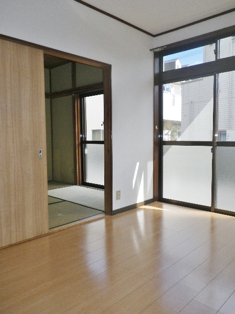 Living and room