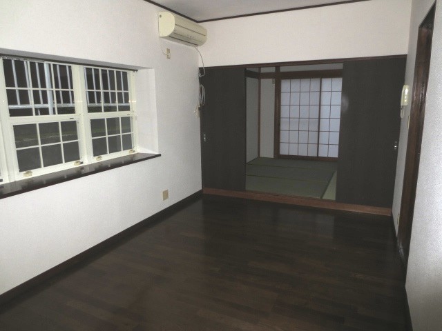Living and room
