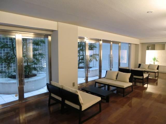 Yokohama-shi, Kanagawa-ku, Izumi Midorien 2