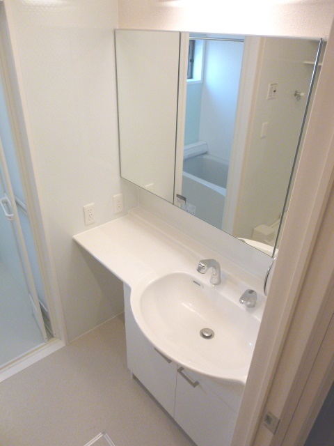 Washroom. Washbasin of spread!