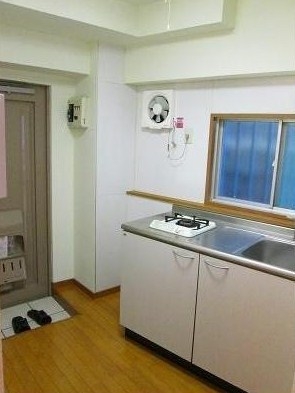Kitchen. With gas stove