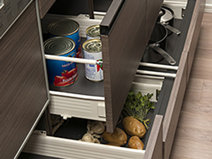 Kitchen.  [Slide storage] Easy cooking utensils taken out withdraw large, Easy to put away. It is software with close function to close quietly.