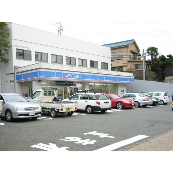 Convenience store. MINISTOP Mitsuzawashimo Machiten up (convenience store) 134m