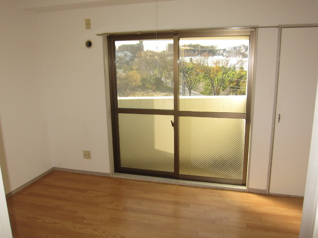 Other room space. This room is recommended for newlyweds