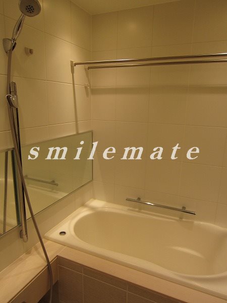 Bath. Property photo number posted on the property brokerage commissions half a month our HP if our