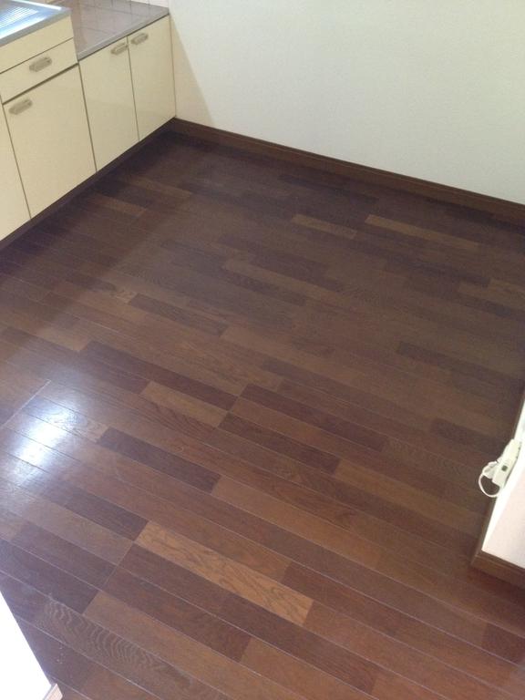 Kitchen. Put a dining table