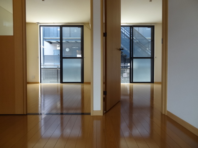 Living and room