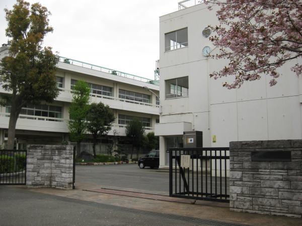 Junior high school. Sugata 1300m until junior high school