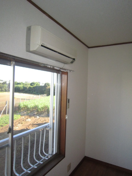 Living and room